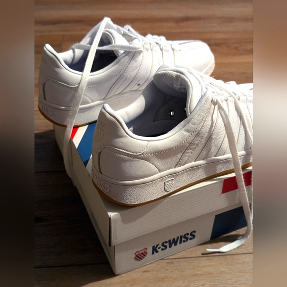 K-Swiss Men's Classic VN Leather Sneaker 👟 - Picture 8 of 9